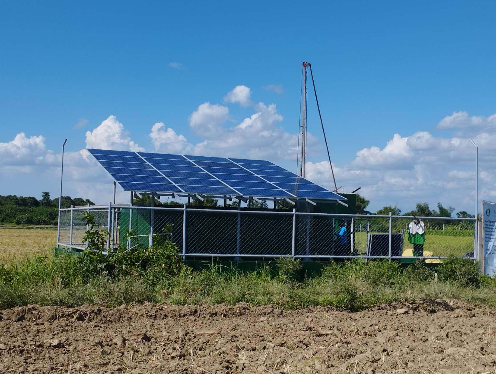 Successful solar micro inverter water pumping system