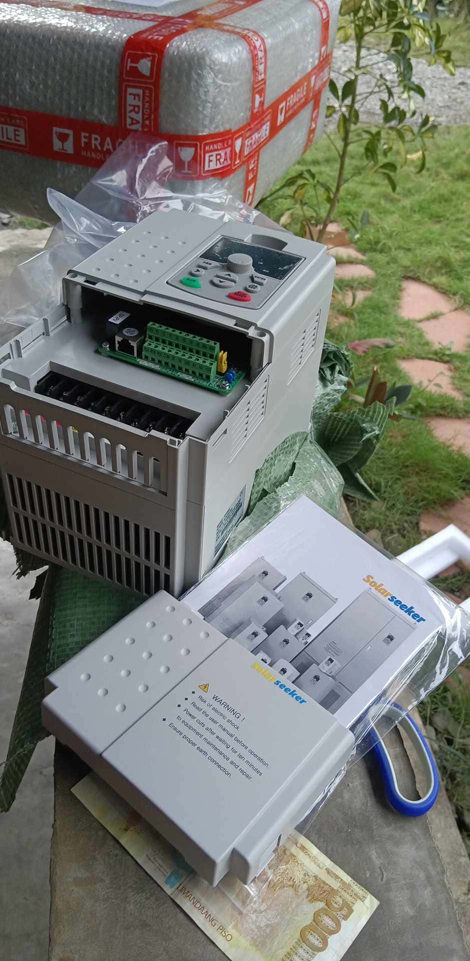 Solar panels inverter system performance