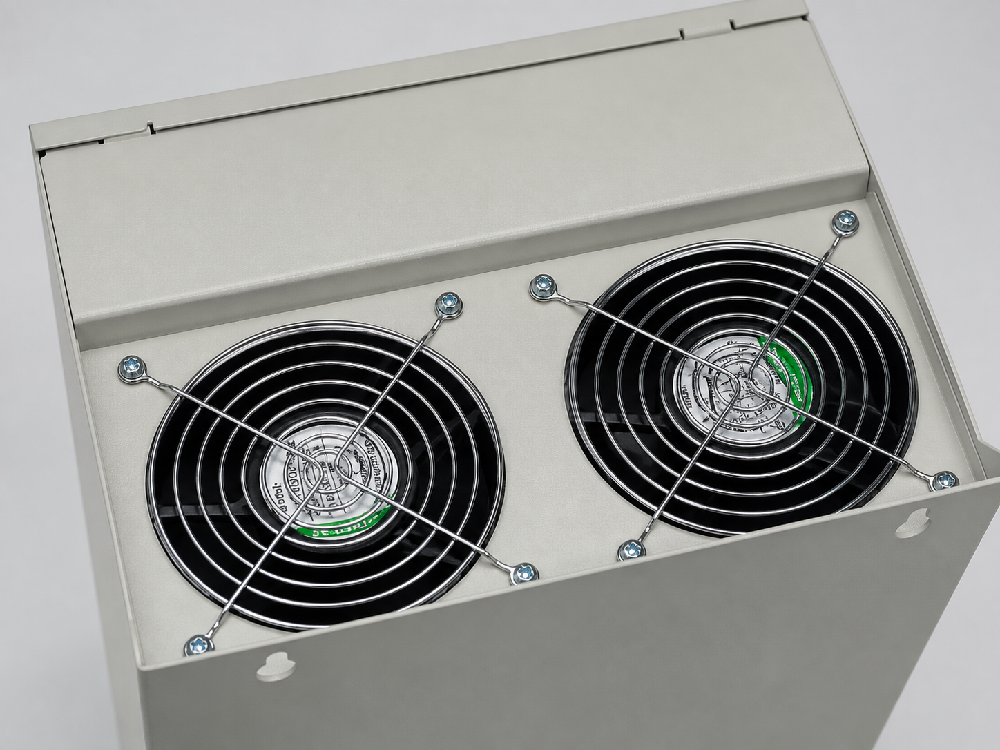 SP4 dual fan top view thumbnail