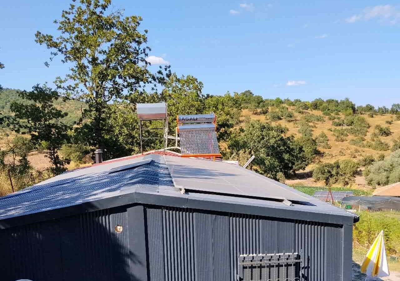 Solar pump phase conversion selection table for 220V single phase site and three phase pump