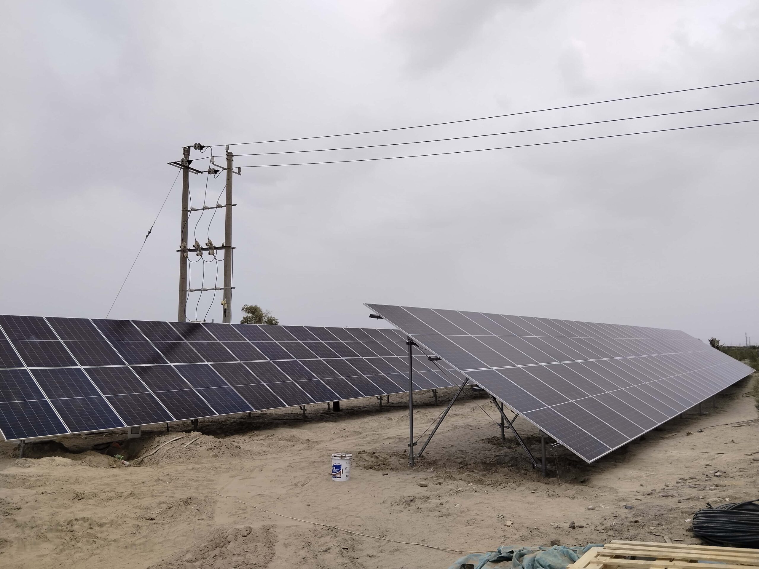 Solar pump troubleshooting for no water output after startup